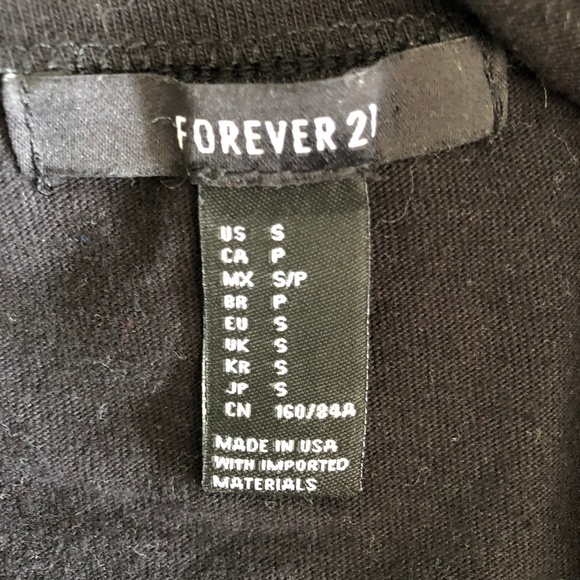 On Fleek Crop Tee - Picture 3 of 3